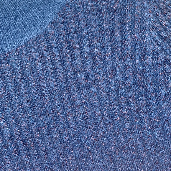 RAGA Blue Cropped Sweater - Picture 2 of 3